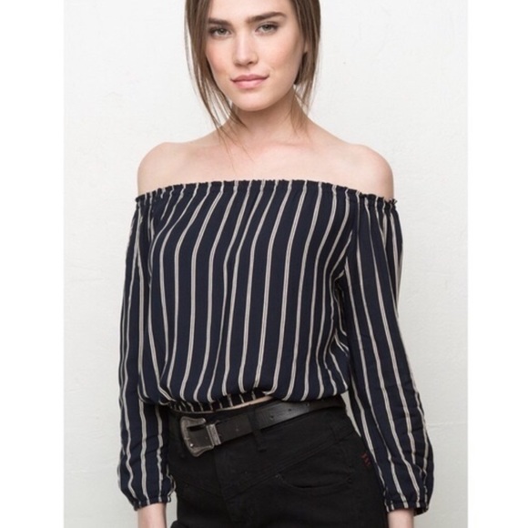 Brandy Melville Tops - Brandy Melville Maura Striped Top